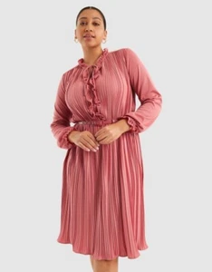 Review Brand Women’s Dress Fit&Flare Style Salmon Color Size 16 - Picture 1 of 16