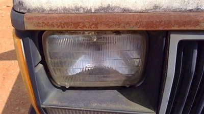 Faro derecho pasajero compatible con 84-96 CHEROKEE 237238 Foto 1 de 4