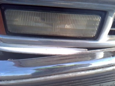 Luz de esquina/estacionamiento para pasajeros para camioneta Chevrolet 3500 94-02 30864984 Foto 1 de 4