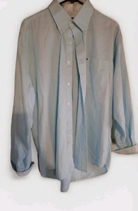 Tommy Hilfiger Men's Long Sleeve Accent Cuffs Dress Shirt Size Large, Light Blue - Picture 1 of 6