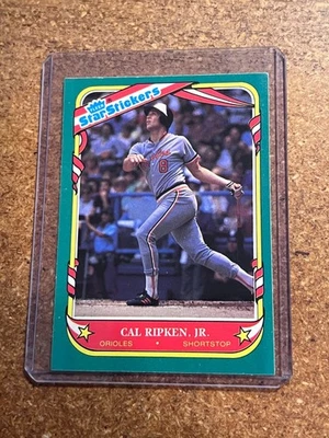 1987 Fleer Baseball Star Stickers # 101 Cal Ripken - Image 1 of 4