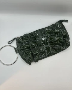 1980's Chateau Vinyl Purse Green Faux Alligator Ruffles Bracelet Handle Clutch - Picture 1 of 6