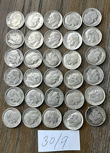 Lot of 30 90% Silver Roosevelt Dimes between 1946–1964 Mixed Dates Circulated - Picture 1 of 2