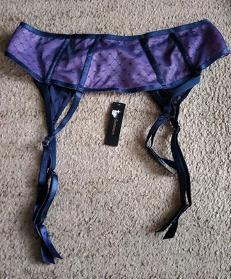 Ann Summers Brand New The Effortless Suspender Belt Purple/Navy Size UK 12-14 - Image 1 of 3