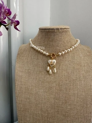 Vivienne Westwood Heart Sheryl faux-pearl and brass choker  Small 38cm - Image 1 of 4