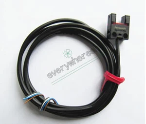 One Panasonic PM-U25 Photoelectric Switch PMU25 New - Picture 1 of 1