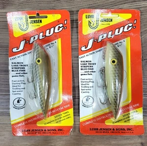Two Vintage Luhr Jensen J-Plug Lures Size 4 Glow In Dark Khaki Salmon Trout NOS - Picture 1 of 5