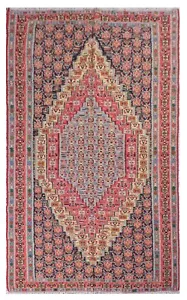 Sennah Vintage Geometric Handmade Knotted Rug 5 x 8 ft - Picture 1 of 6