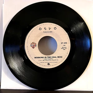 DEVO - Working In The Coalmine (1981) - 7" Vinyl Record 45RPM - EX - Picture 1 of 2