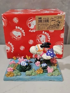 RARE VINTAGE cacahuètes céramique SNOOPY nage sous l'eau scène printemps chargée JAPON ! - Photo 1/15