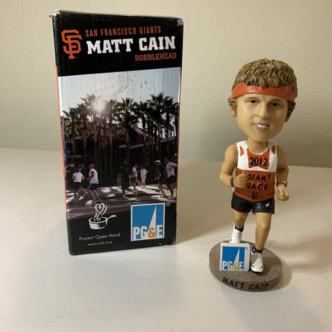 San Francisco Giants Matt Cain Marathon Giant Race Bobblehead 2012 Cover