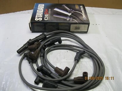 Spark Plug Wire Set Standard 6653 (box rough) - Imagem 1 de 4