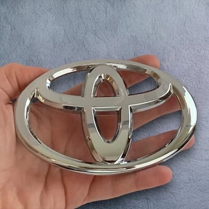 Toyota Grill Emblem Chrome Logo Badge for Corolla Camry Matrix - Foto 1 di 4