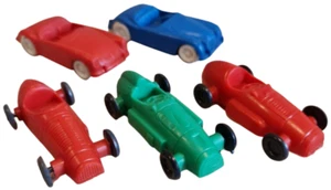 Vintage: 5 Kunststoff Plastik Autos W-Germany Groschenauto Margarine 8cm lang - Picture 1 of 5