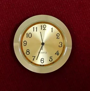 Seiko Uhrwerk Einsatz Quarz Passform 1 7/16" gold arabisches Zifferblatt 37GGA - Bild 1 von 3