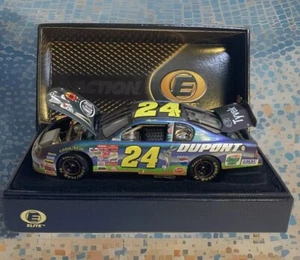 JEFF GORDON 2001 NASCAR ELITE #24 CHROMALUSION DUPONT CHEVY. Die cast Model Car - Picture 1 of 11