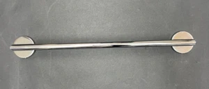 Toallero Phylrich 120-70/026 Transition 18"" en cromo pulido - Imagen 1 de 20