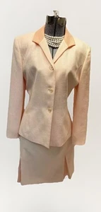 Larry Levine Skirt Suit Size 12 Fits Like 10 Two Piece Set 31X25.5 Salmon Exec - Picture 1 of 24