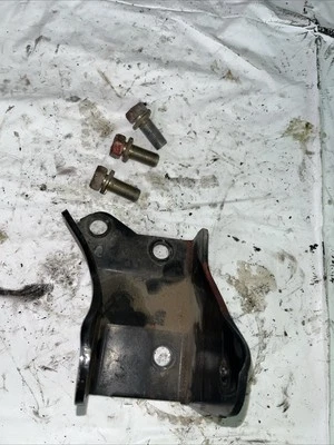 2000-2005 Mitsubishi Eclipse rear transmission bracket mount automatic GTS X4 - Image 1 of 4