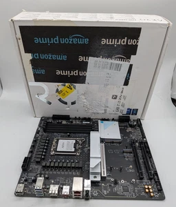 Placa madre modelo desconocido - piezas sueltas/defecto - Imagen 1 de 5