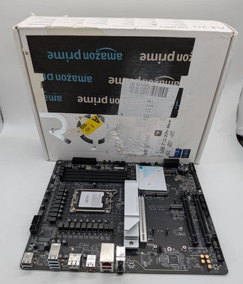 Placa madre modelo desconocido - piezas sueltas/defecto - Imagen 1 de 4