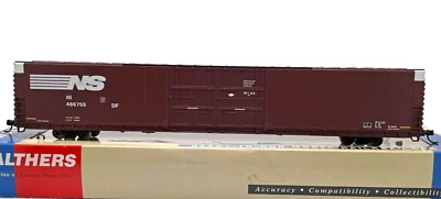 WALTHERS 932-3515 PULLMAN STANDARD 86' HI-CUBE BOXCAR 4 DOOR NORFOLK SOUTHERN NS - Image 1 of 2