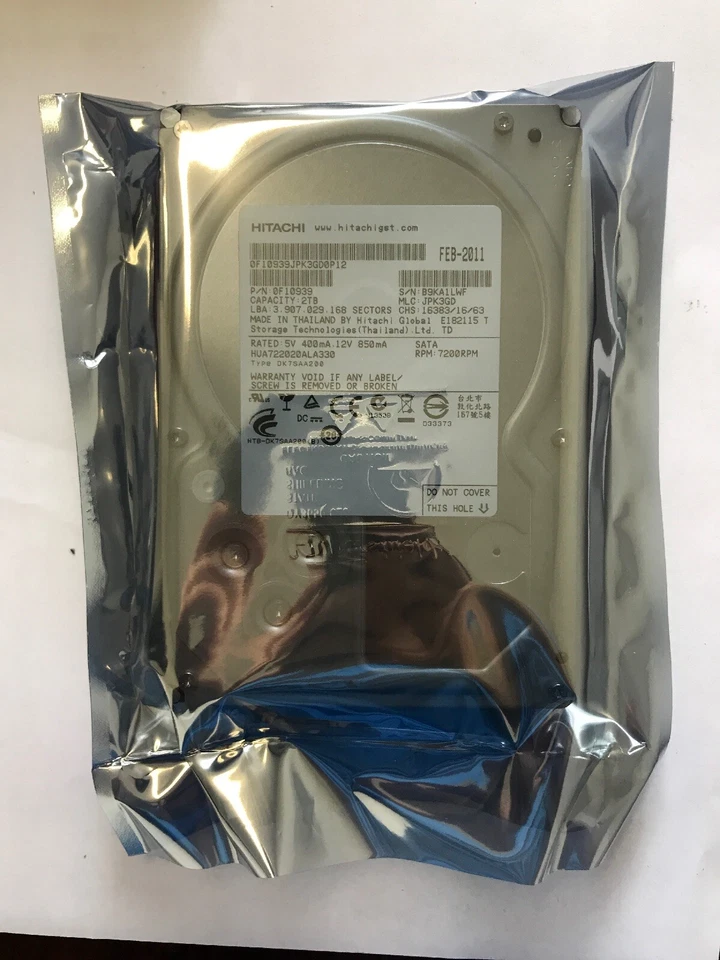 Hitachi 2TB 3.5" 7200RPM SATA Desktop PC Hard Drive HUA722020ALA330 0F10939 - Image 1 of 1