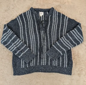 Billbong Knit Women's Large Black Striped Pullover Boho Aztec Style - Picture 1 of 12