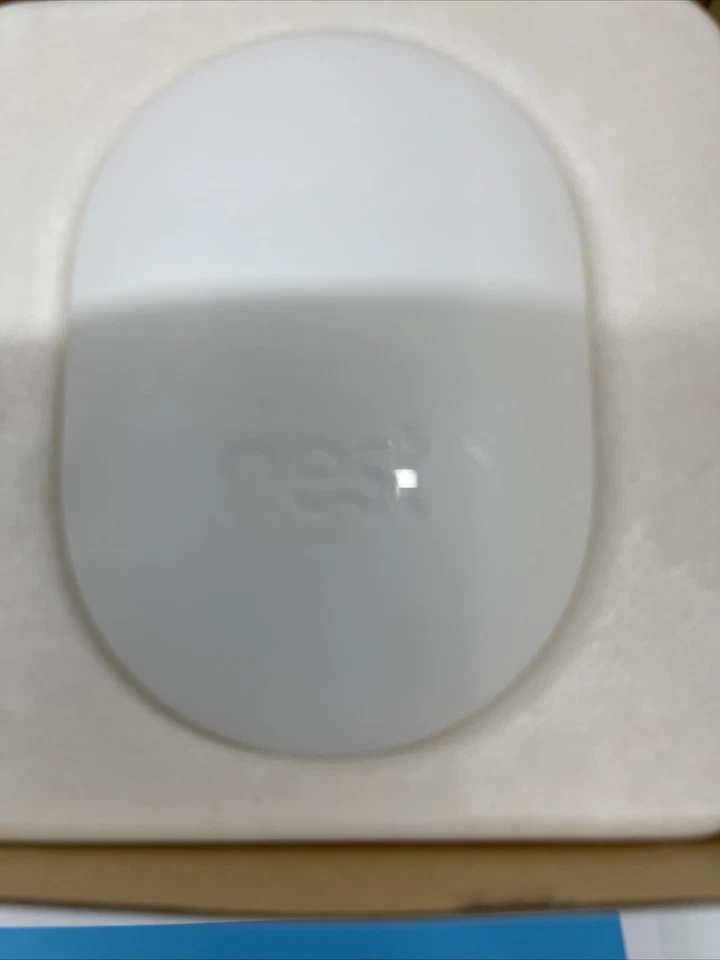 Nest Connect A0078 Wireless Wall Plug-In Range Extender Nest Secure System (B2) - Image 1 of 1