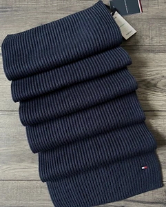 TOMMY HILFIGER NAVY BLUE COTTON CASHMERE CHUNKY RIBBED SCARF BNWT - Picture 1 of 9