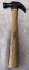 Vintage STANLEY  16 Oz Wooden Hickory Handle Claw Hammer Old Tool Mexico