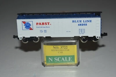 N Scale Model Power 3722 Pabst Blue Ribbon 40' Single Door Reefer 46203 C49643 - Image 1 of 2