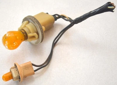1977-1979 Ford Turn Signal Parking Light Lamp Socket, Wiring, Orange Bulbs, 1978 - Image 1 of 4