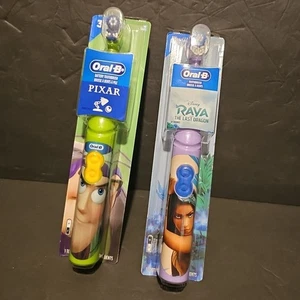 2X Kids Oral B Electric Toothbrush New Raya And Buzz Lightyear - Picture 1 of 1