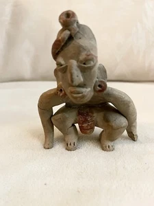 Pre Columbian Ceramic Crouching Male Figure Jalisco Mexico 300BC - 300AD COA - Picture 1 of 9