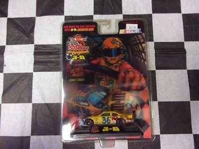 Ernie Irvan #36 M&M'S The Originals 3-D NASCAR Racing Champions 1:64 - Immagine 1 di 4
