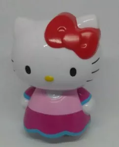 Hello Kitty Figur Sanrio rosa/magenta Kleid 3,5" Figur Katze Sammlerstück 2014 - Bild 1 von 11