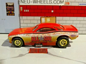 1970 DODGE CHALLENGER FUNNY CAR DRAG STRIP 1/64 DIECAST DIORAMA MODEL A1 - Picture 1 of 6