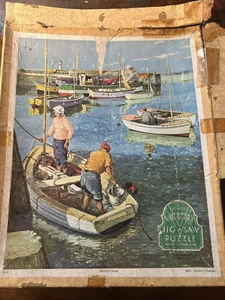 Rompecabezas de pescador de madera contrachapada Victory vintage faltan 3 piezas. Caja Original - Imagen 1 de 13