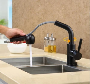 Grifo mezclador de lavabo de cocina giratorio con boquilla extraíble de latón montado en cubierta - Imagen 1 de 8