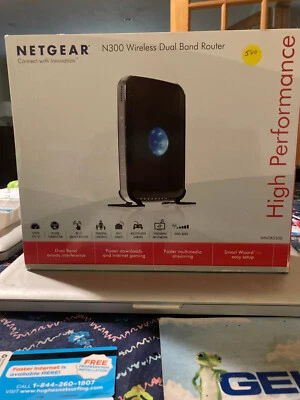 Router inalámbrico de doble banda Netgear N300 WNDR3300 Foto 1 de 4