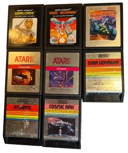 Atari 2600 Giochi Yars Revenge Moon Patrol Vanguard Arca Cosmica Atlantis Imagic - Foto 1 di 8