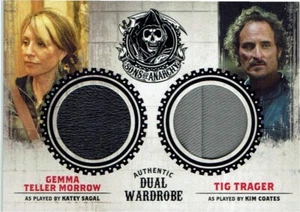 Sons of Anarchy Temporadas 1-3 Armario Doble DM4 Gemma & Tig Trager Variante de Costura - Imagen 1 de 1