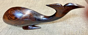 Estatuilla pisapapeles de ballena náutica madera hierro oscuro tallada a mano de colección Moby Dick - Imagen 1 de 14