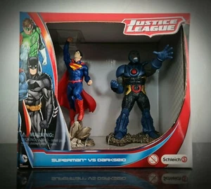 Schleich 22509 Superman Vs Darkseid Scenery Pack DC Comics Plastic Figures RARE - Picture 1 of 7