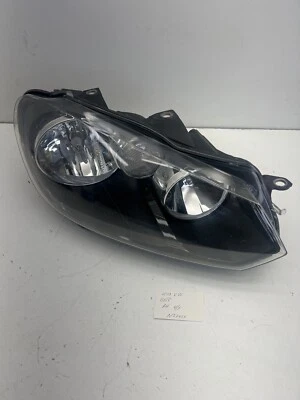 Faro delantero derecho Volkswagen Golf 2011-2014 OEM. Foto 1 de 4