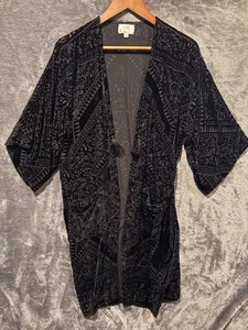 Jade Johnny Was Black Burnout Velvet Floral Short Sleeve Kimono  Duster XS - Picture 1 of 10
