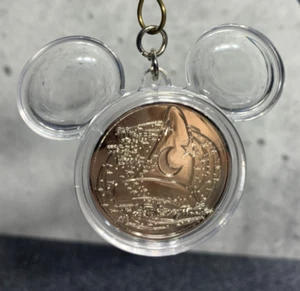 Walt Disney World Ornament / Keychain - Sorcerer Mickey Coin - Where Magic Lives - Picture 1 of 9