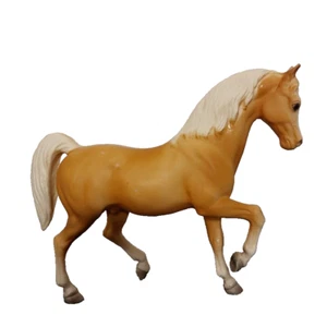 Vintage Breyer Horse Faith Family Stallion Matte Palomino #4 1967-1987 - Picture 1 of 8