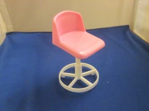 Barbie And The Rockers Recording Studio Pink Chair Vintage MACAU - Picture 1 of 5